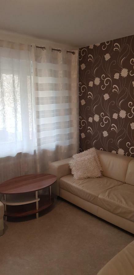 Viktoria Apartment FDH Екстериор снимка